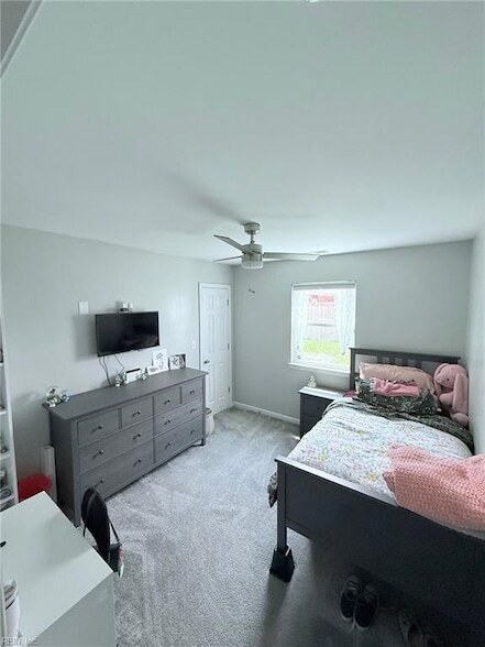 Building Photo - 3925 Galleon Dr