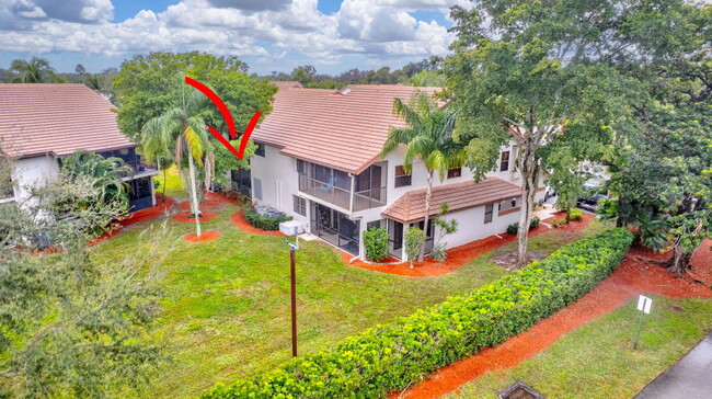 Building Photo - 12660 Shoreline Dr