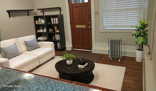 Building Photo - 521 T St