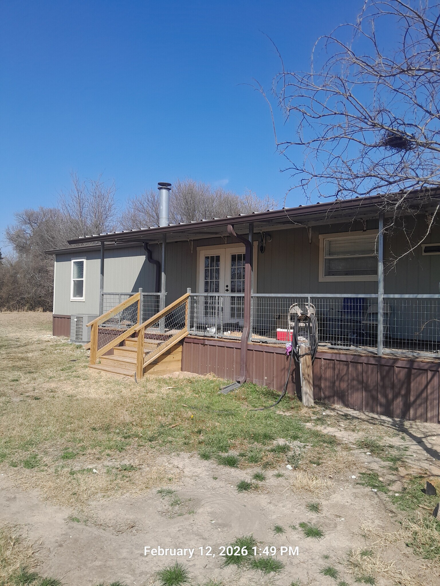 Building Photo - 404 W Old Axtell Rd