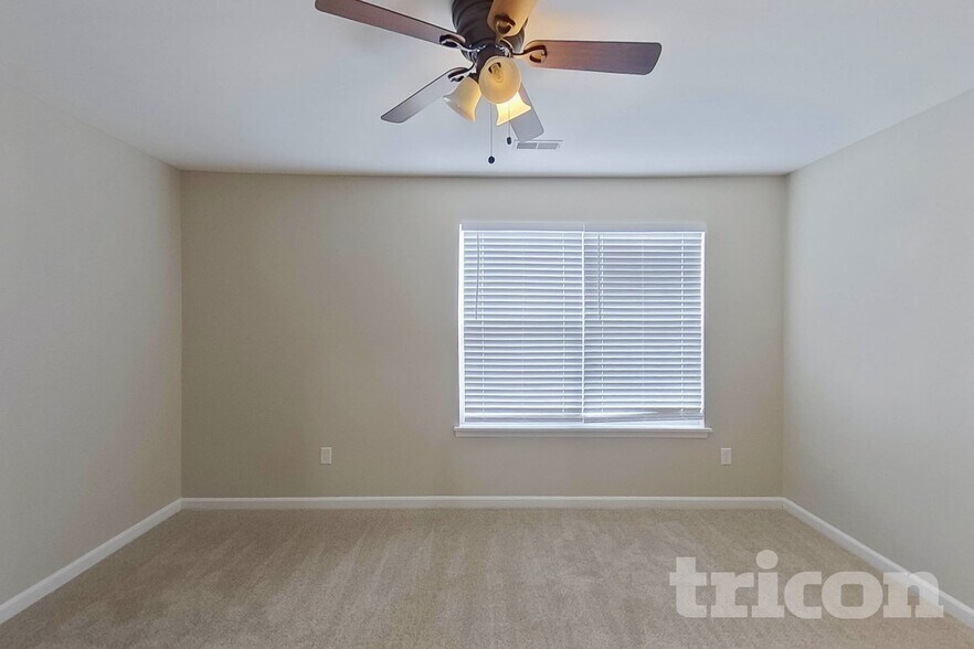 Building Photo - 322 Burning Brook Dr