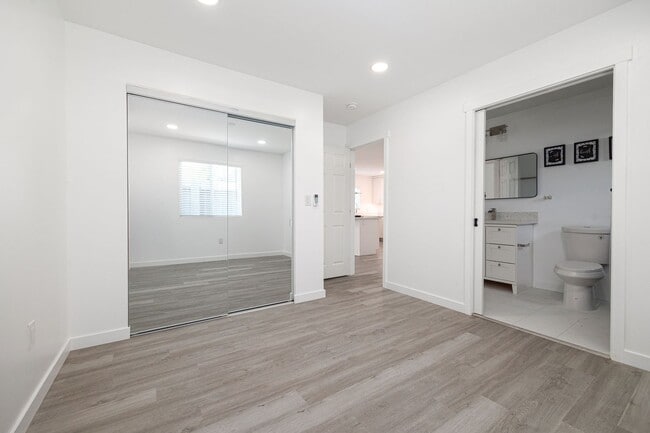 Building Photo - Cozy brand new 2bed/1bath now available in...