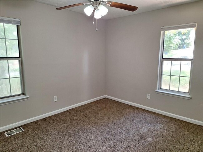 Building Photo - 3839 Valpariso Cir