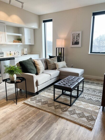 Interior Photo - Briar Grove Apartments (Building D)