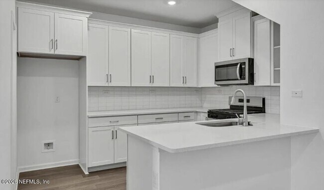 Building Photo - 91 Silver Myrtle Ct