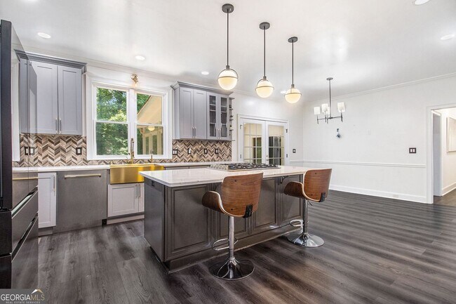 Building Photo - 8255 Habersham Waters Rd