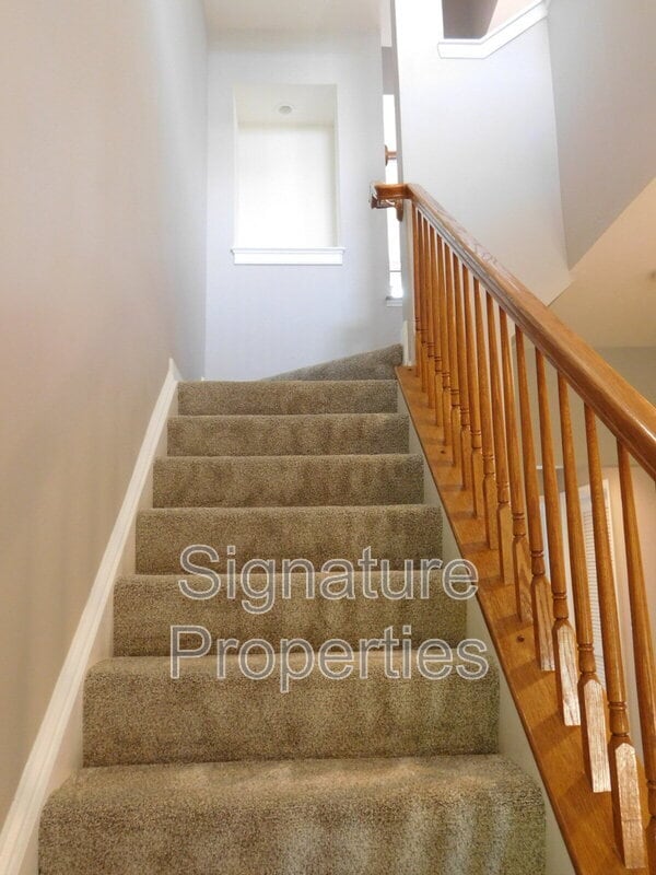 Building Photo - 8197 Belton Cir