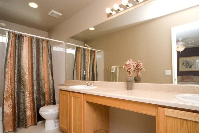 Building Photo - 4913 Spyglass Dr