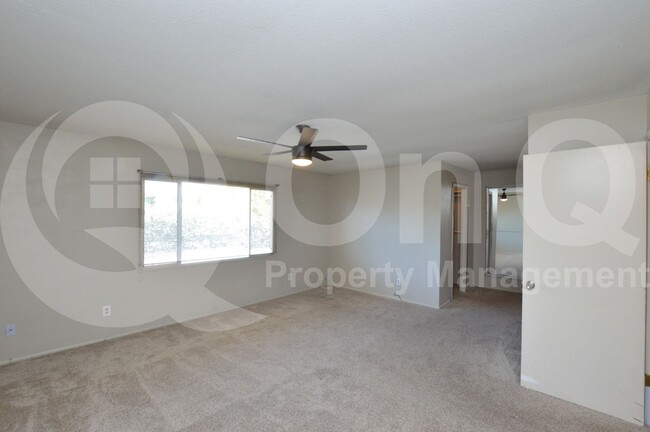 Building Photo - 4028 N Granite Reef Rd
