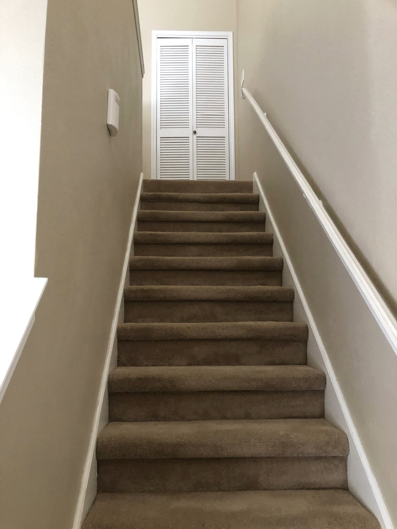 Stairs - 3201 Donnelly Cir