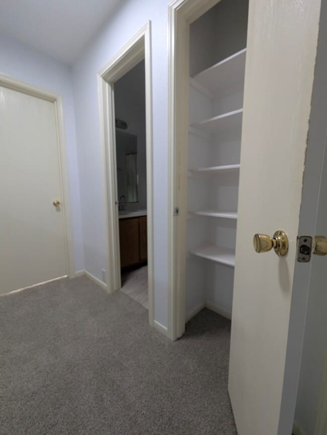 Building Photo - 13422 Sarento Village