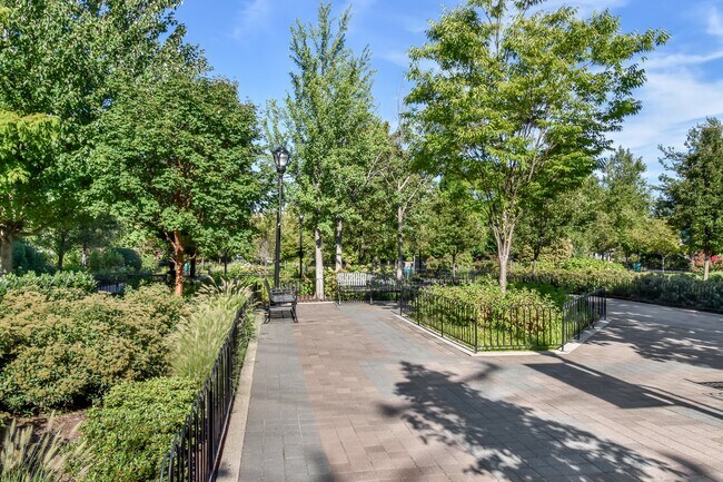 Building Photo - 2307 New York Ave