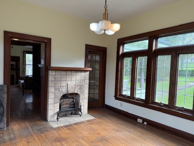 Fire place in sun room - 1380 National Rd