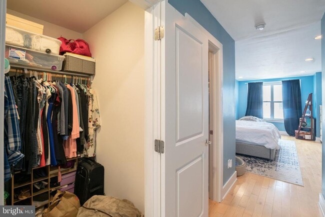 Building Photo - 2520 Kimball St