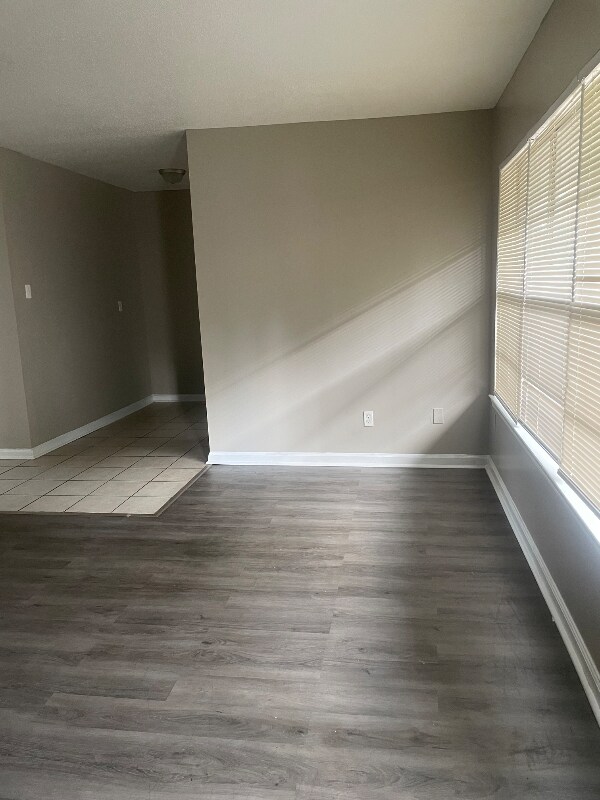 Building Photo - 4653 Cotton Dr
