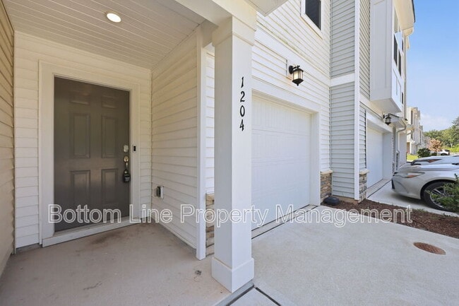 Building Photo - 1204 Lily Loch Wy
