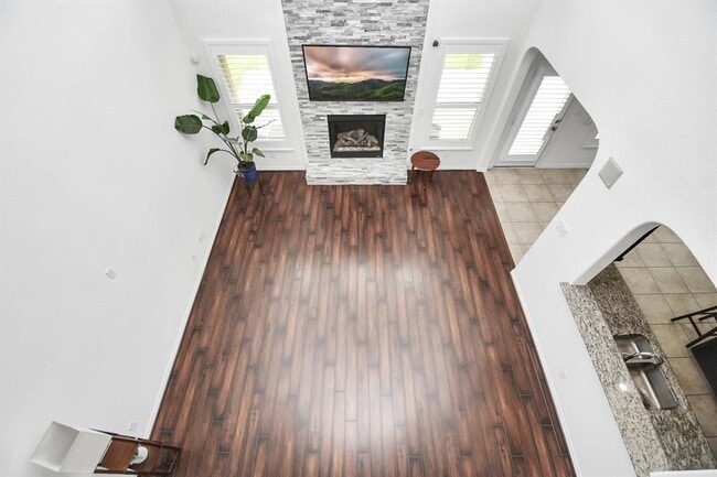 Building Photo - 26535 Ashwood Creek Ln