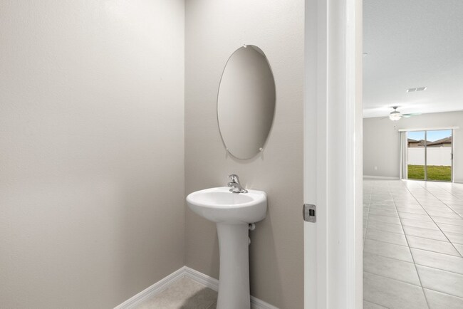 Building Photo - LIKE NEW 5 Bedroom Home for Rent in Shell Cove!