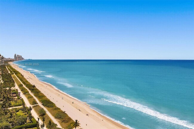 Building Photo - 8816 Collins Ave