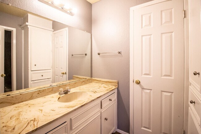 Building Photo - 6103 38th St