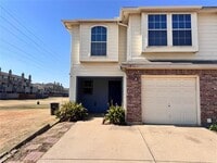 Building Photo - 3951 Fernando Dr