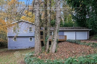 Building Photo - 2984 Sawgrass Trail SW