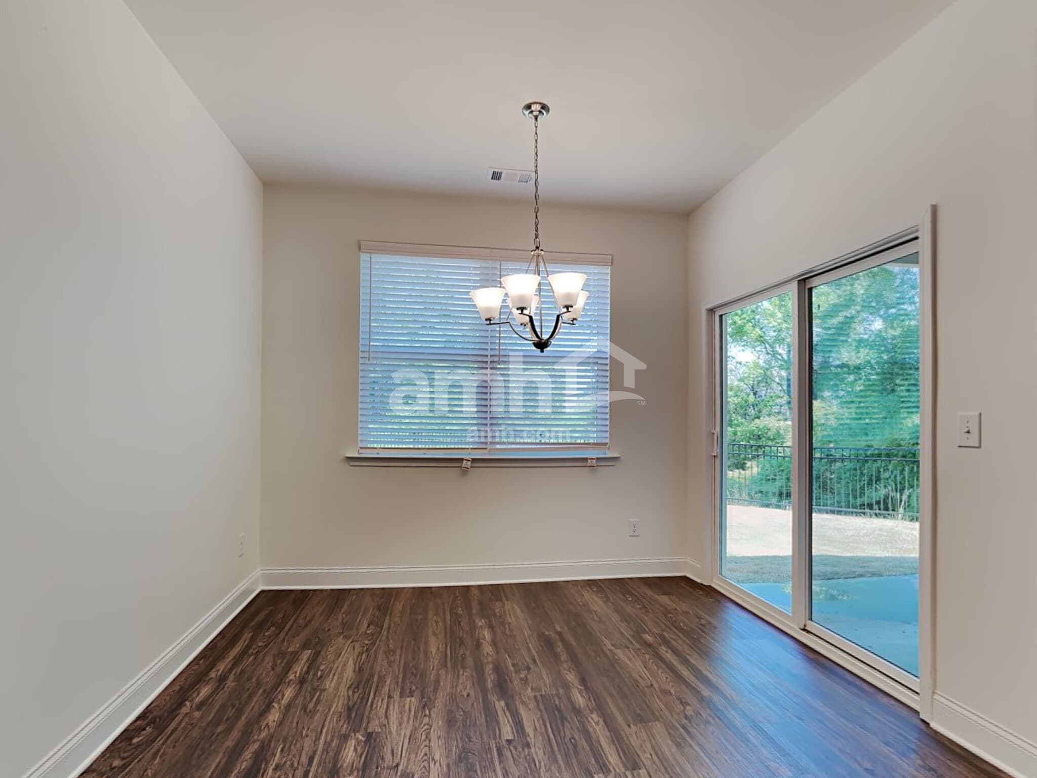 Building Photo - 7056 Creeksong Dr