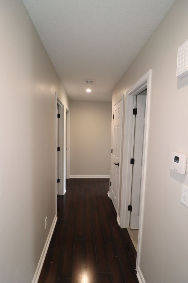 Building Photo - Gorgeous Home for Rent
