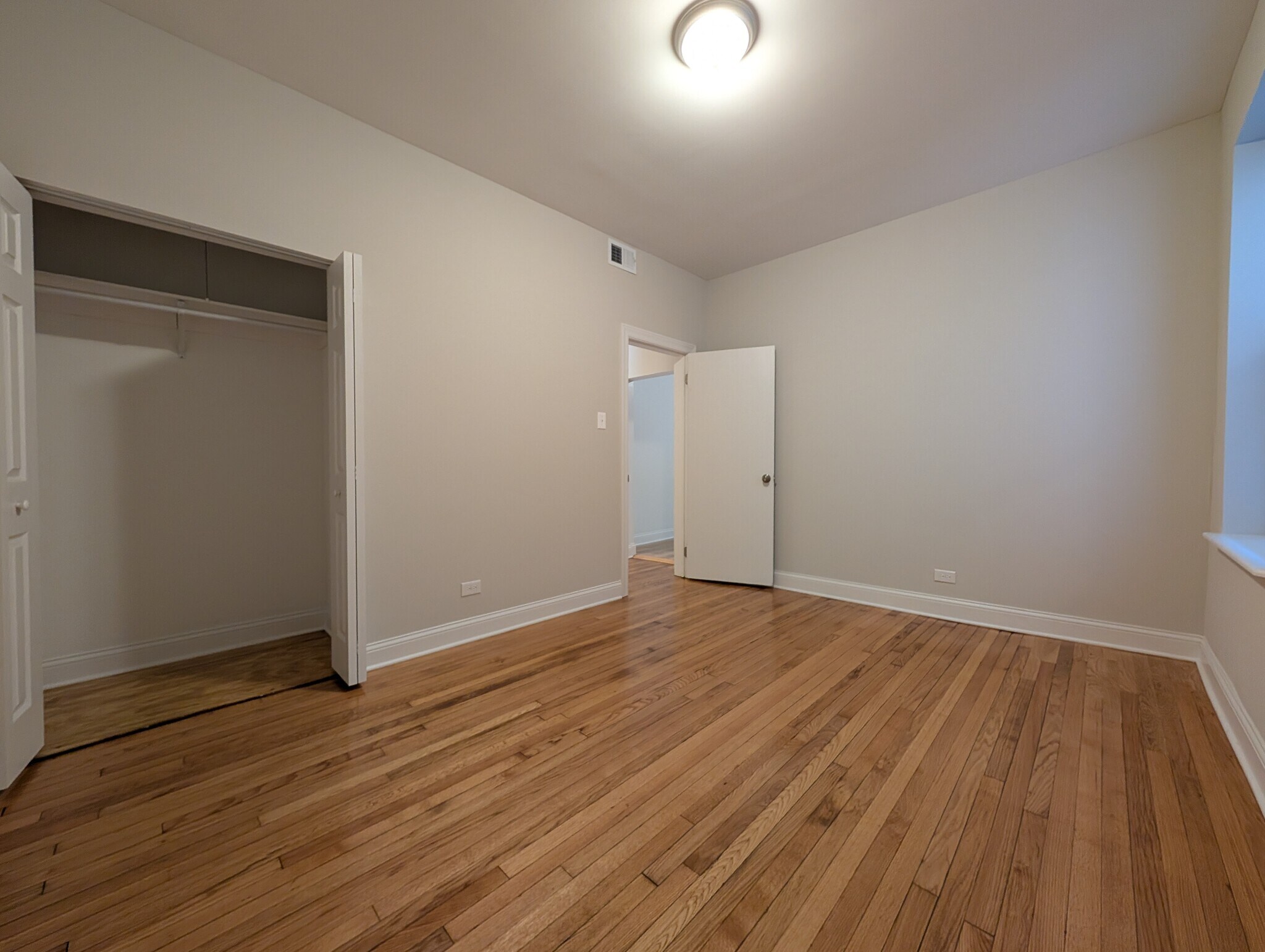 Building Photo - 2323 N Kedzie Blvd