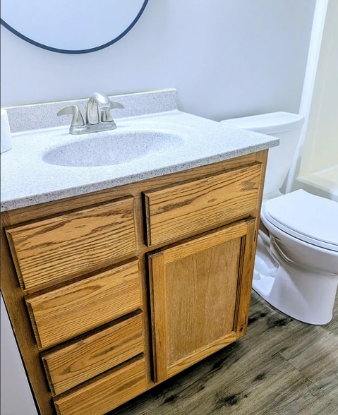 Building Photo - 303 W Elizabeth St