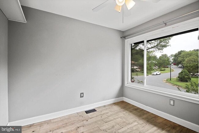 Building Photo - 511 Avondale Dr