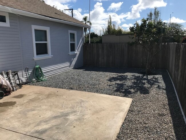 Building Photo - Carlsbad Home across from Holiday Park