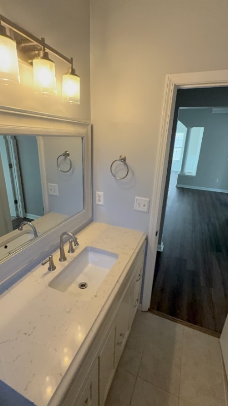 Building Photo - 3080 Landington Dr