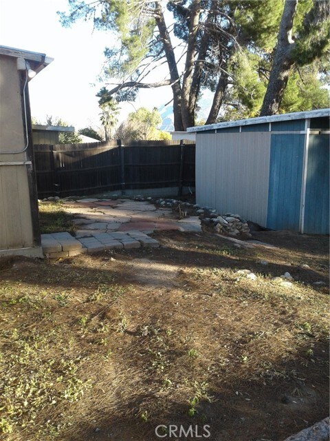 Building Photo - 924 W George St