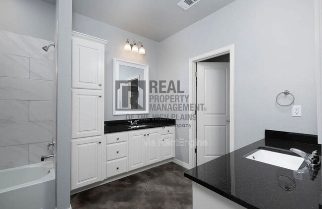 Building Photo - 9906 Hartnett Ct