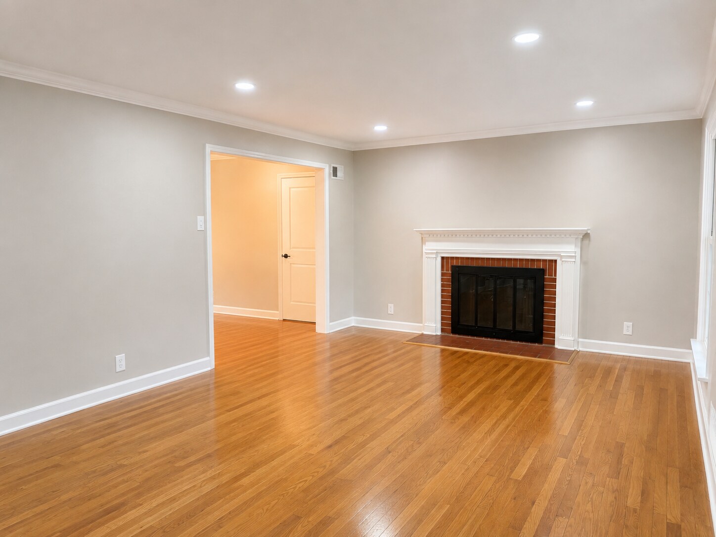 Building Photo - 18 Winslow Ln