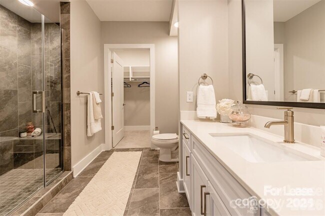 Building Photo - 13230 Ballantyne Corporate Pl