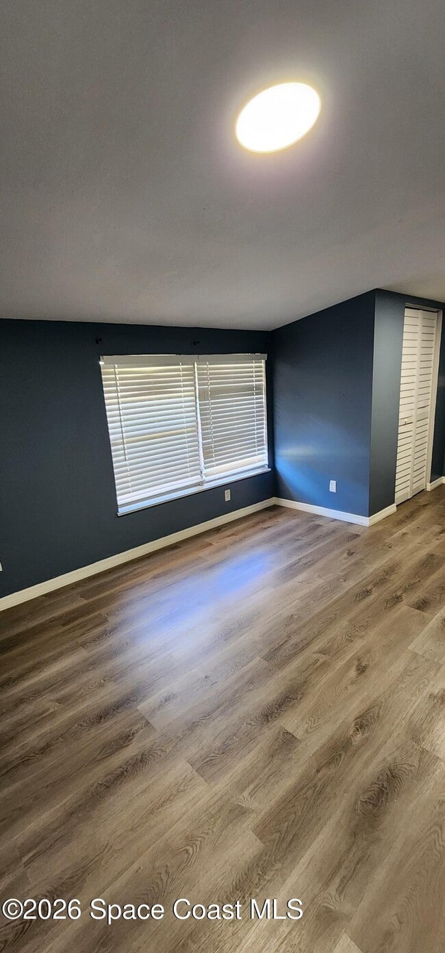 Building Photo - 1301 Lynne Dr