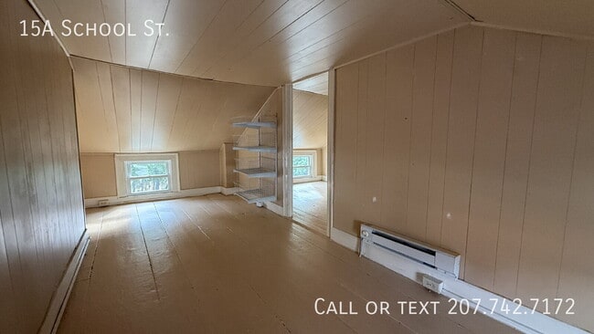 Building Photo - 15A School St.-