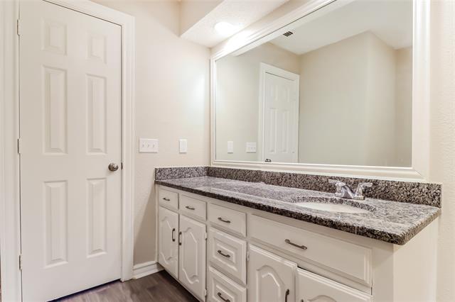 Building Photo - 2517 Dove Creek Ln