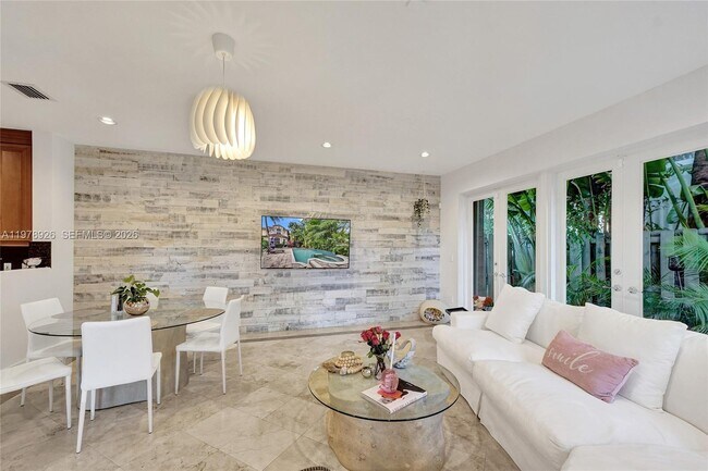 Building Photo - 19413 38th Ct