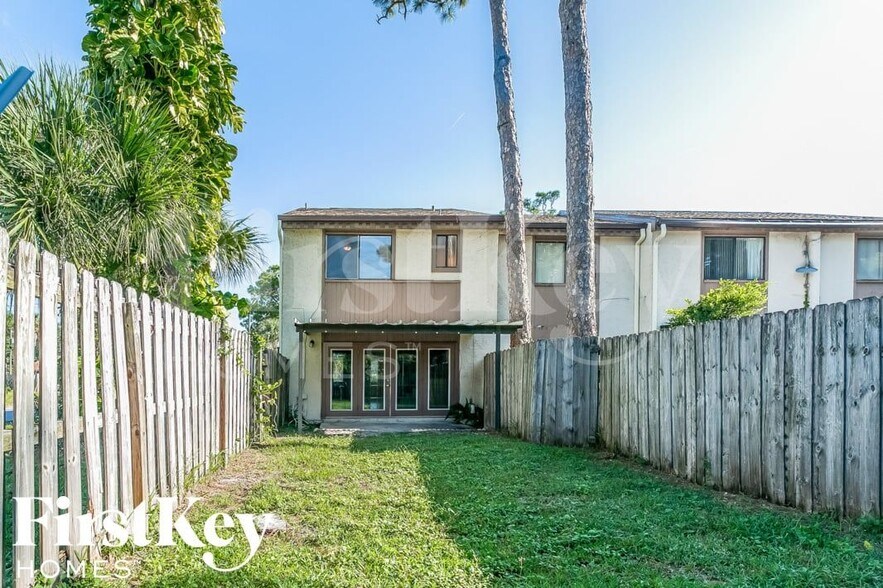 Building Photo - 4005 Mt Sterling Ave