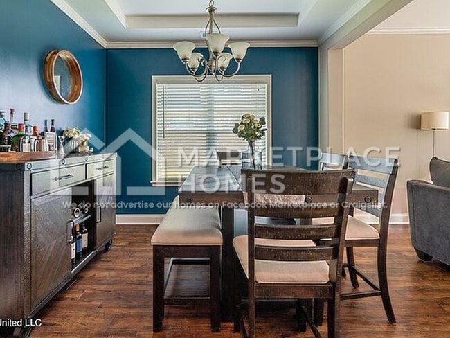 Building Photo - 8295 Blue Ridge Dr