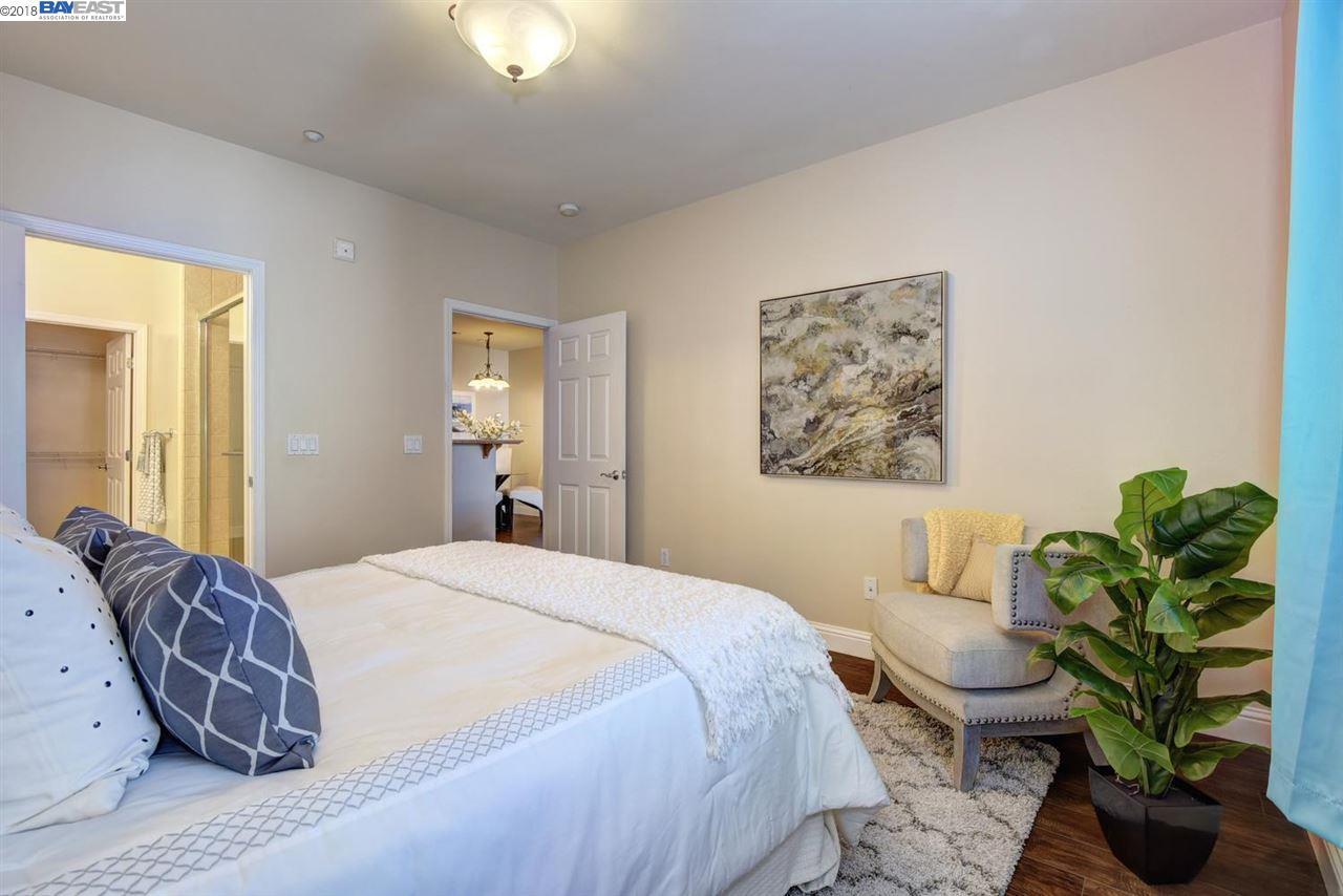 Building Photo - 3275 Dublin Blvd