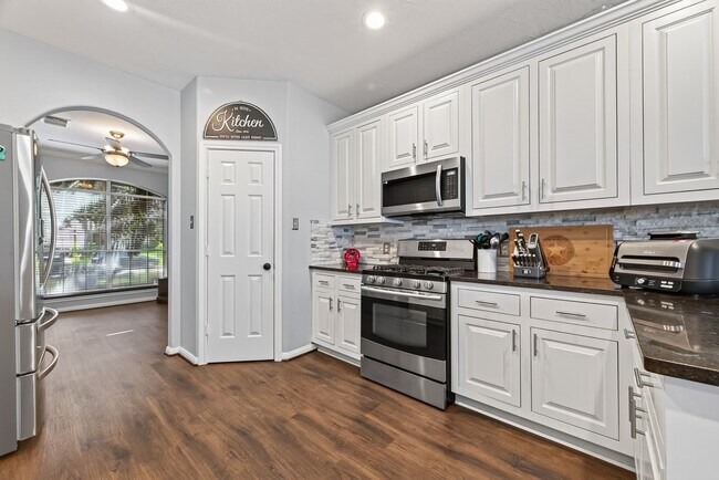 Building Photo - 18343 Wild Lilac Trail