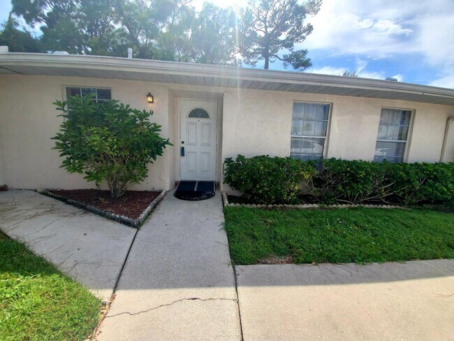 Building Photo - 519 Holyoke Ln