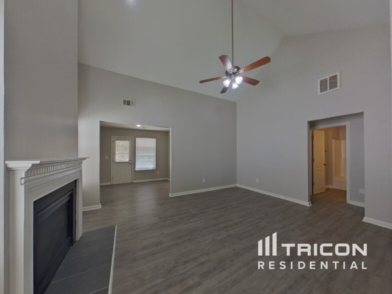 Building Photo - 6706 Brachnell View Dr