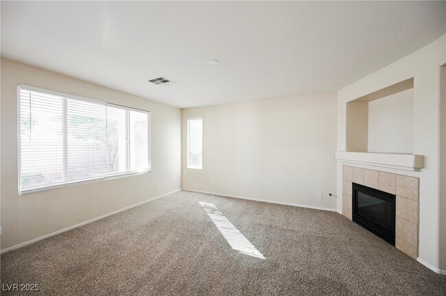 Building Photo - 4599 Deer Forest Ave