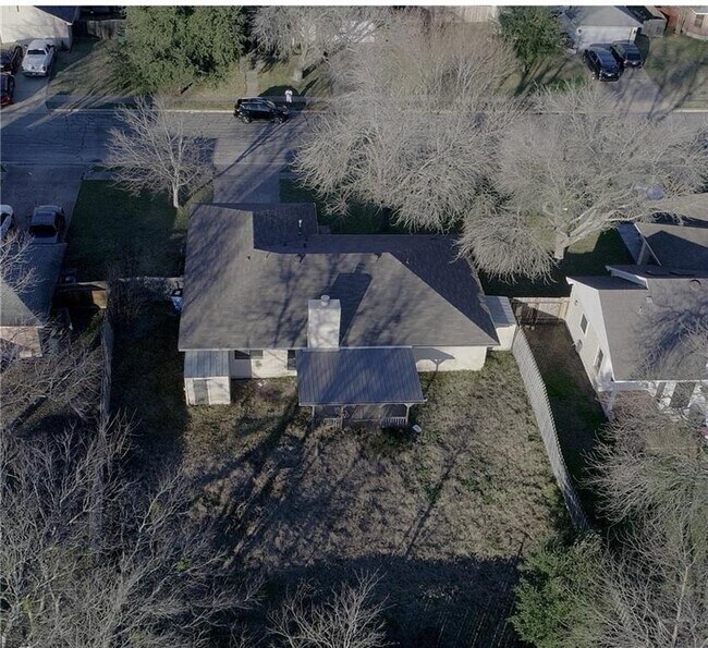 Building Photo - 603 Cedar Ridge Dr