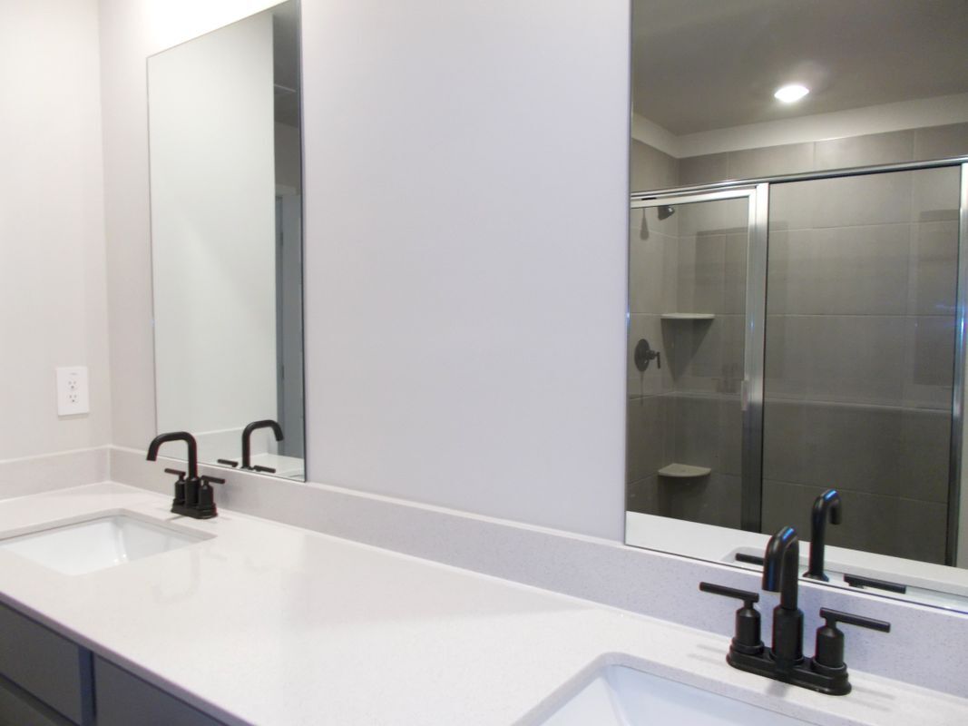 Building Photo - 2304 Grape Vine Wy